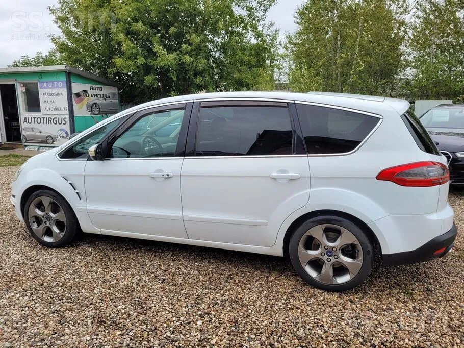 Ford S-Max 2011 photo 4