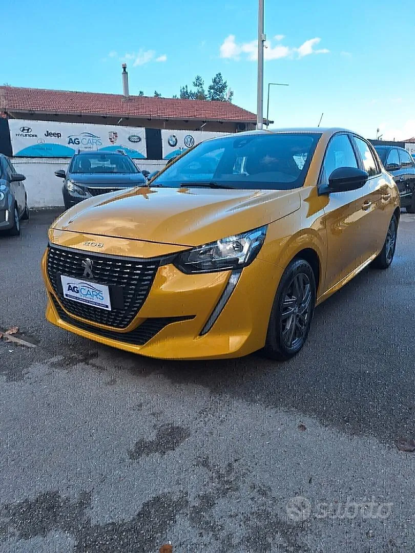 Peugeot 208