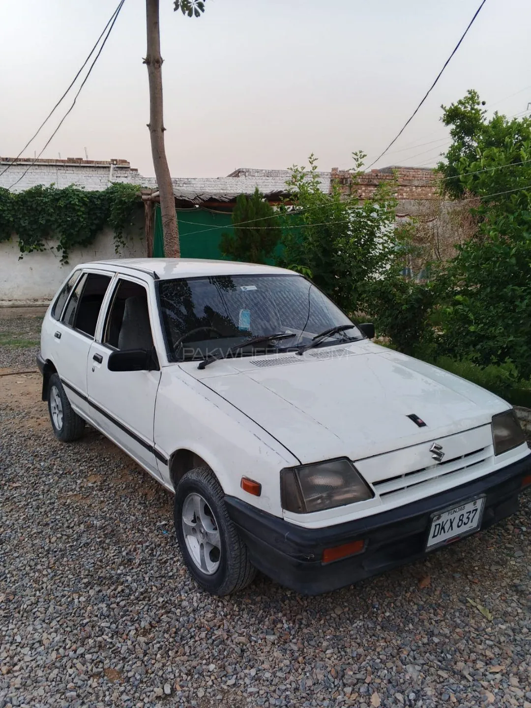 Suzuki Khyber