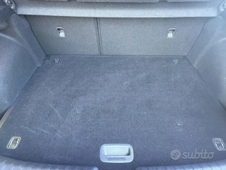 Kia Xceed 2023 photo 4