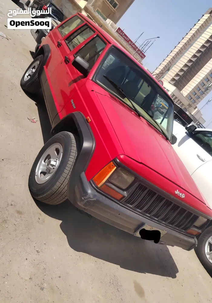 Jeep Cherokee