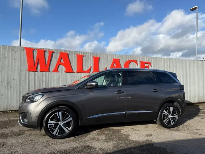 Peugeot 5008 2019 photo 5