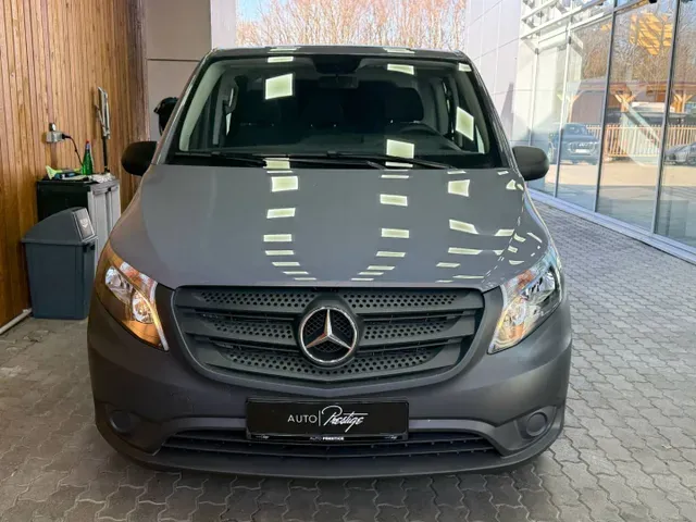 Mercedes-Benz Vito Mixto 2024 photo 2