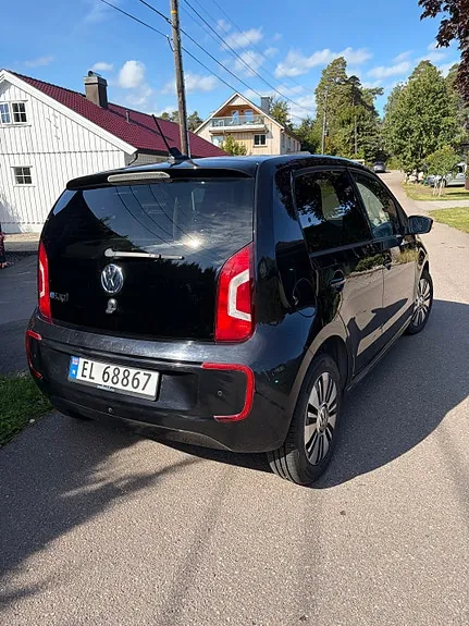 Volkswagen E-Up! 2015 photo 3