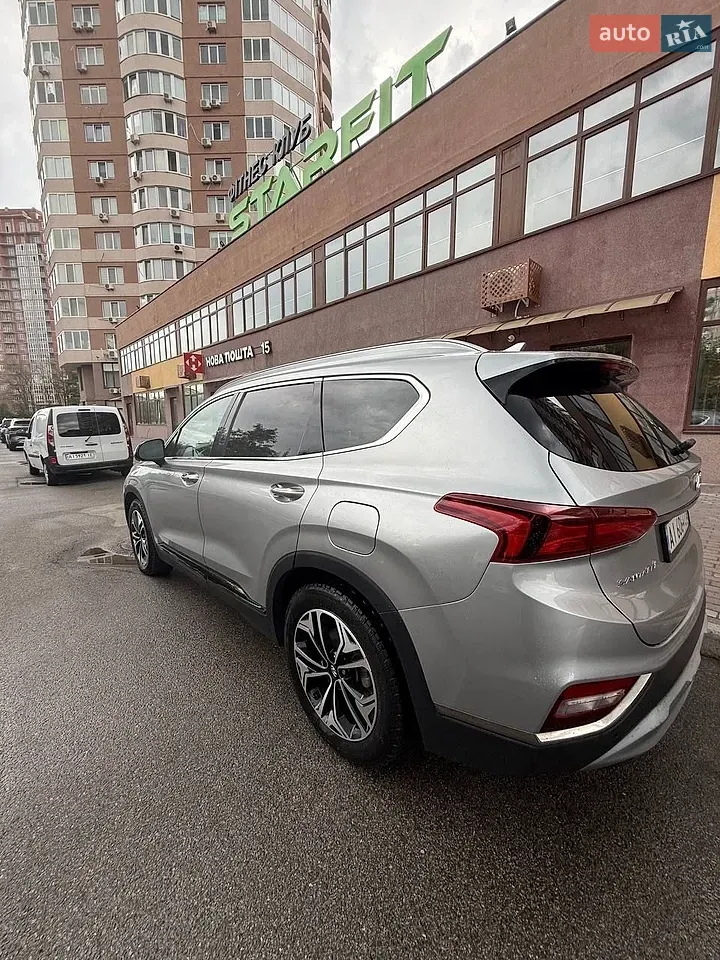 Hyundai Santa Fe 2020 photo 5