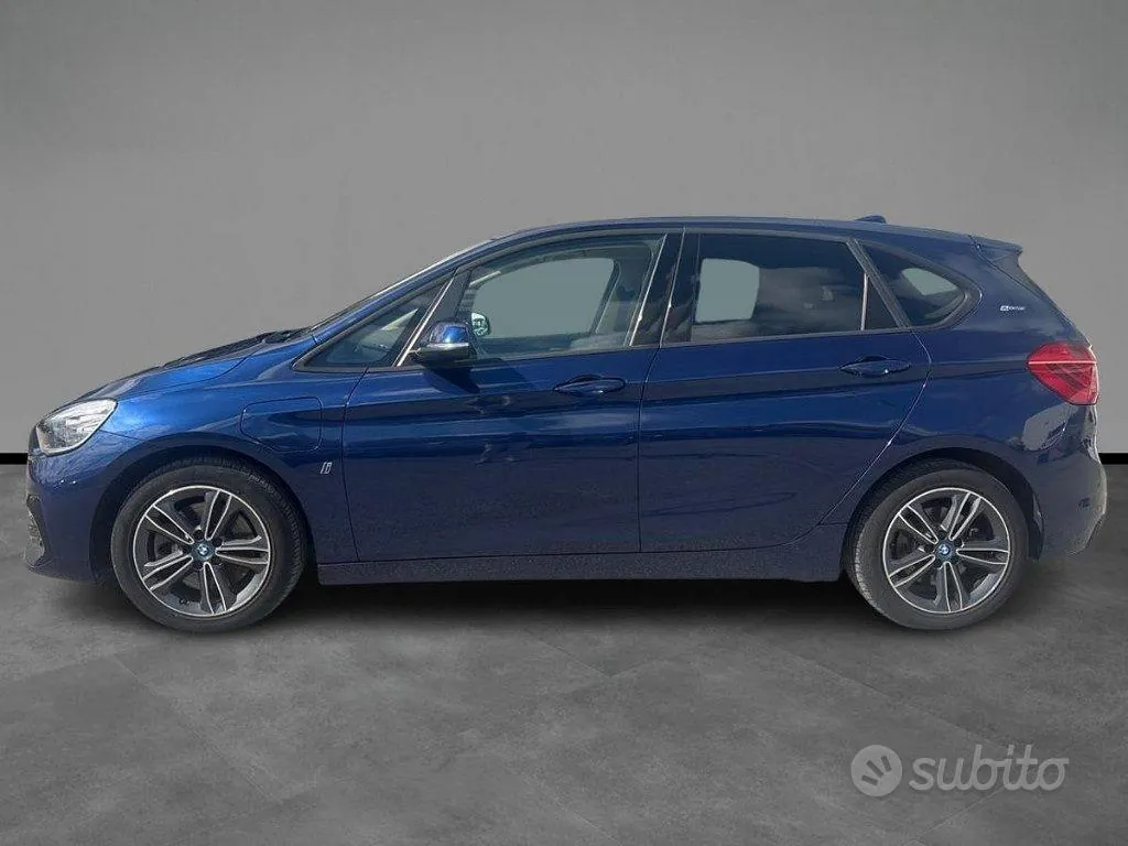 BMW 2 Series Active Tourer 2019 photo 2