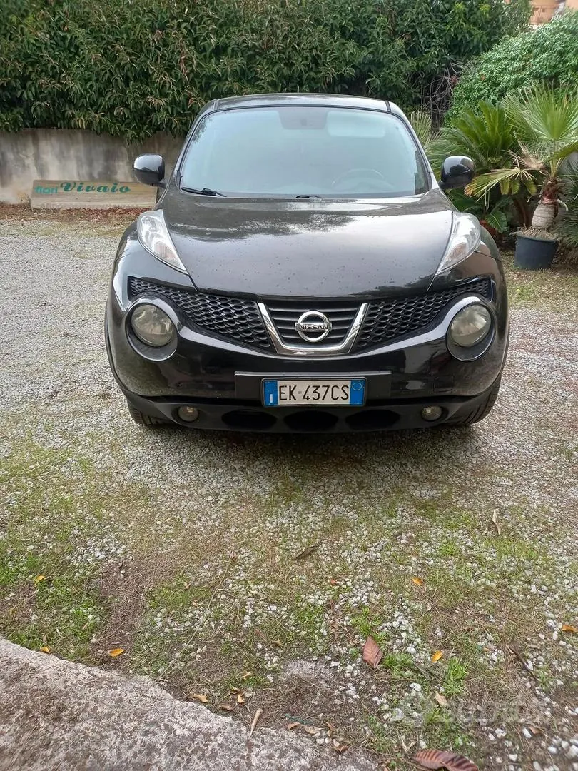 Nissan Juke 2011 photo 2