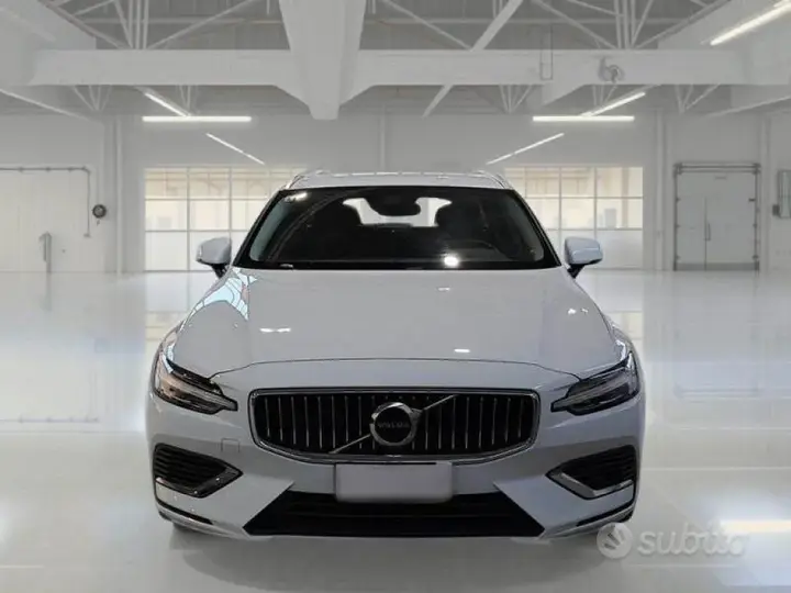 Volvo V60 2021 photo 5
