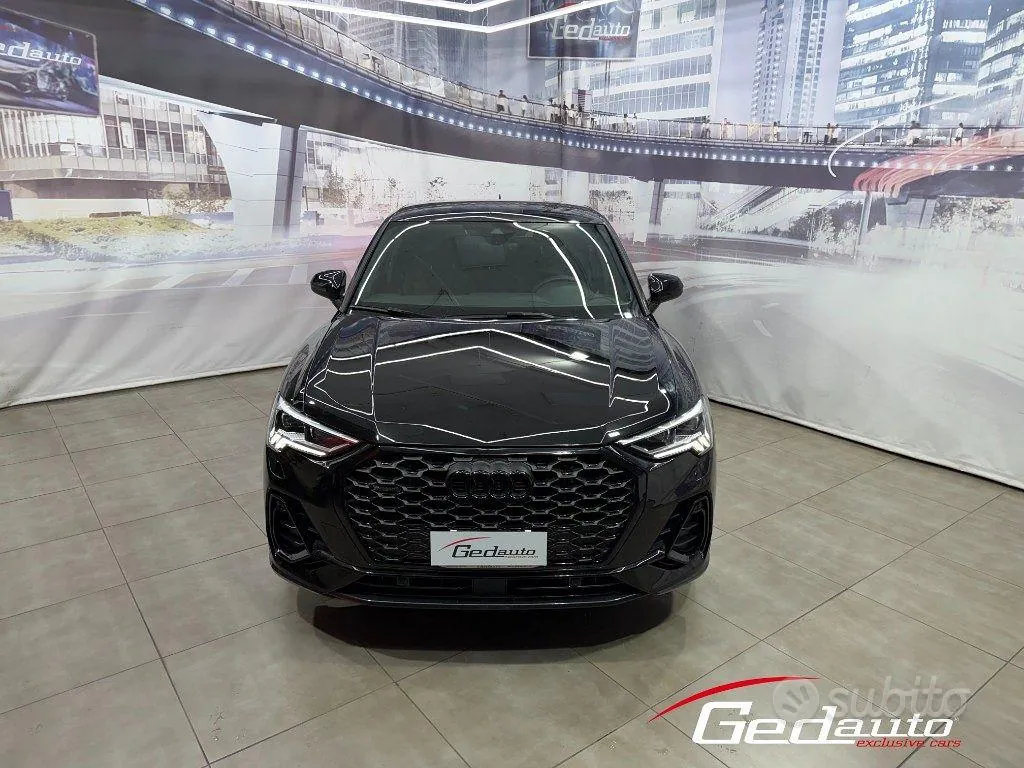 Audi Q3 2025 photo 2