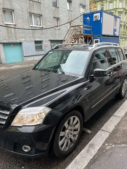 Mercedes-Benz Glk Class 2010 photo 2