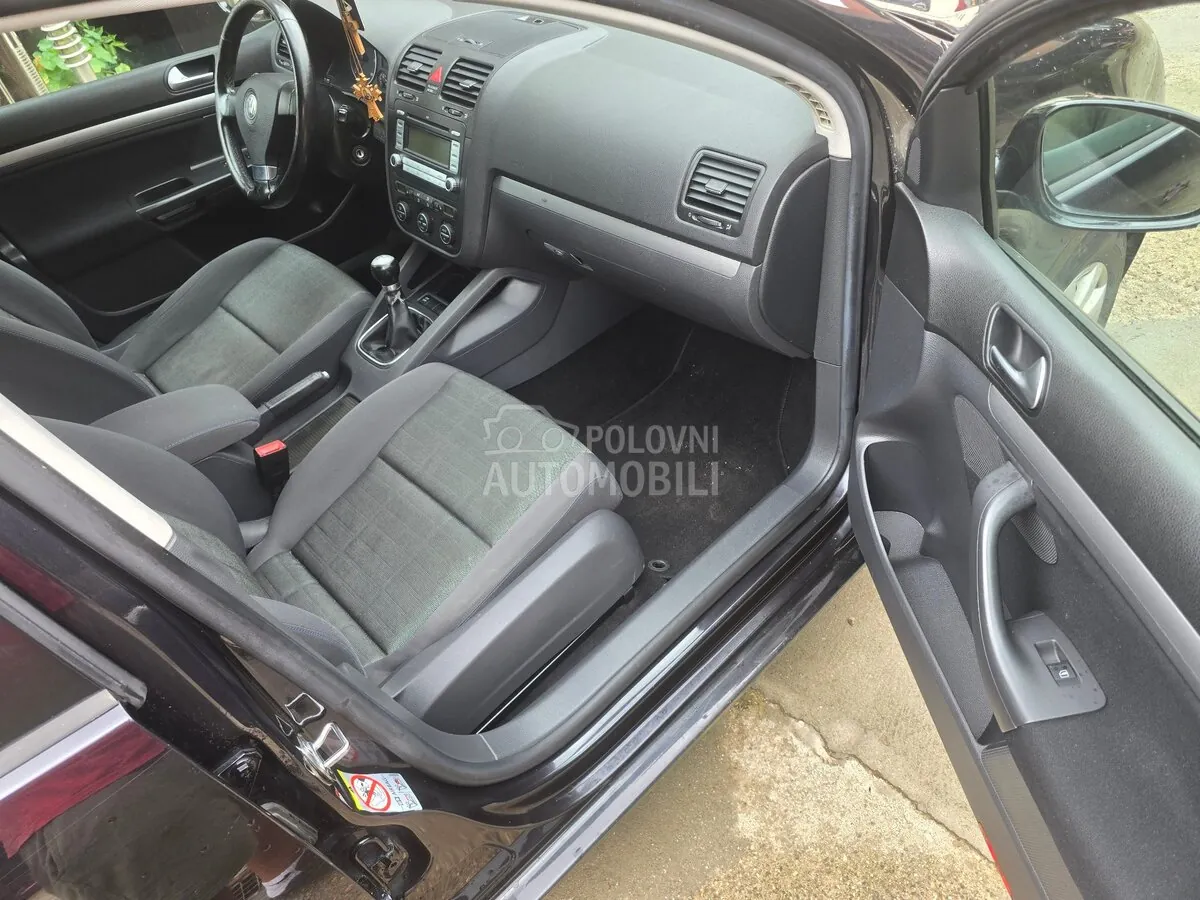 Volkswagen Golf 2007 photo 2