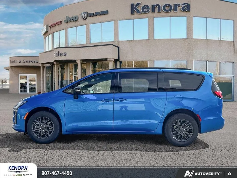 Chrysler Pacifica 2027 photo 3