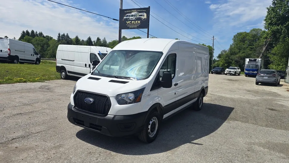 Ford Transit 2022 photo 3