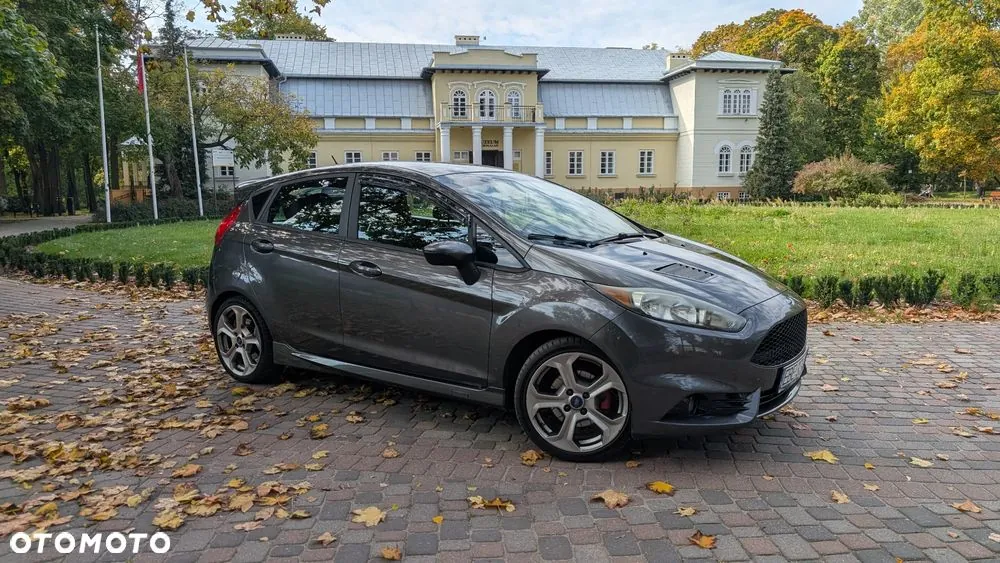Ford Fiesta 2017 photo 5