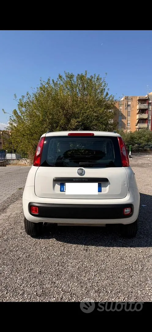Fiat Panda 2015 photo 2