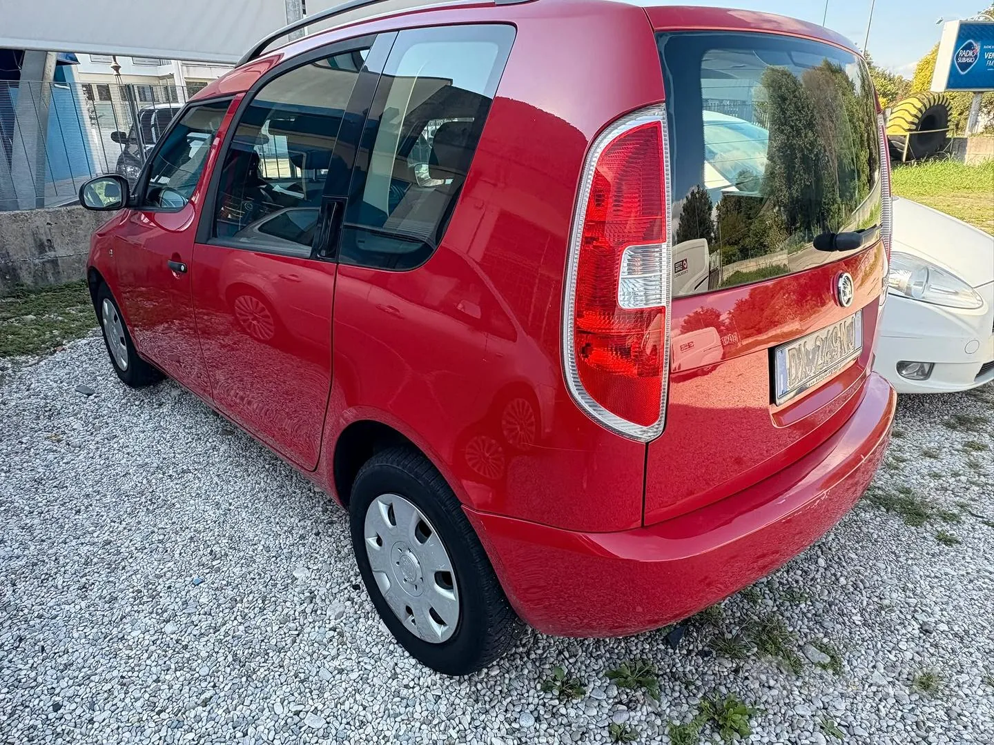 Skoda Roomster 2009 photo 4