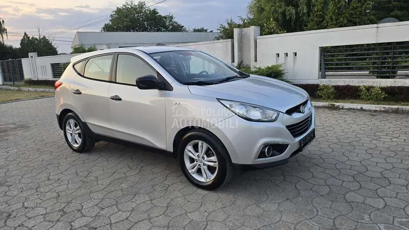 Hyundai Ix35 2011 photo 2