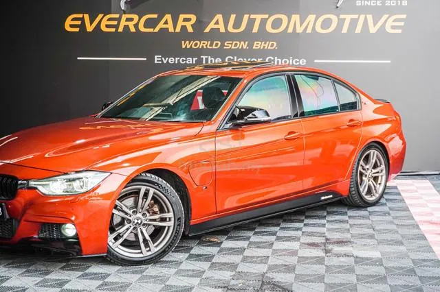 BMW 330E
