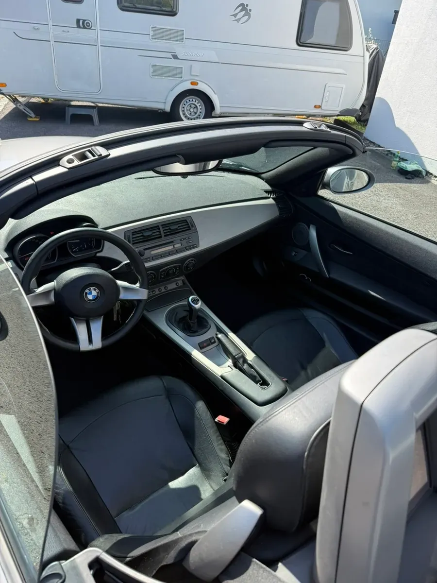 BMW Z4 2004 photo 3