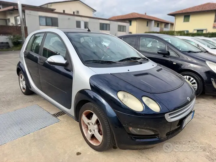 Smart Forfour 2006 photo 2