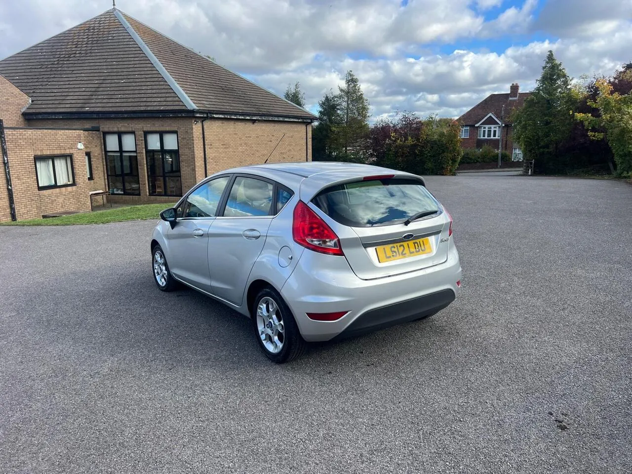Ford Fiesta 2012 photo 5