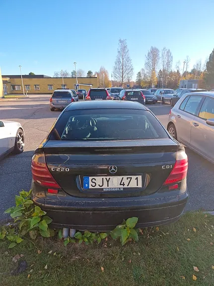Mercedes-Benz C220 2001 photo 3