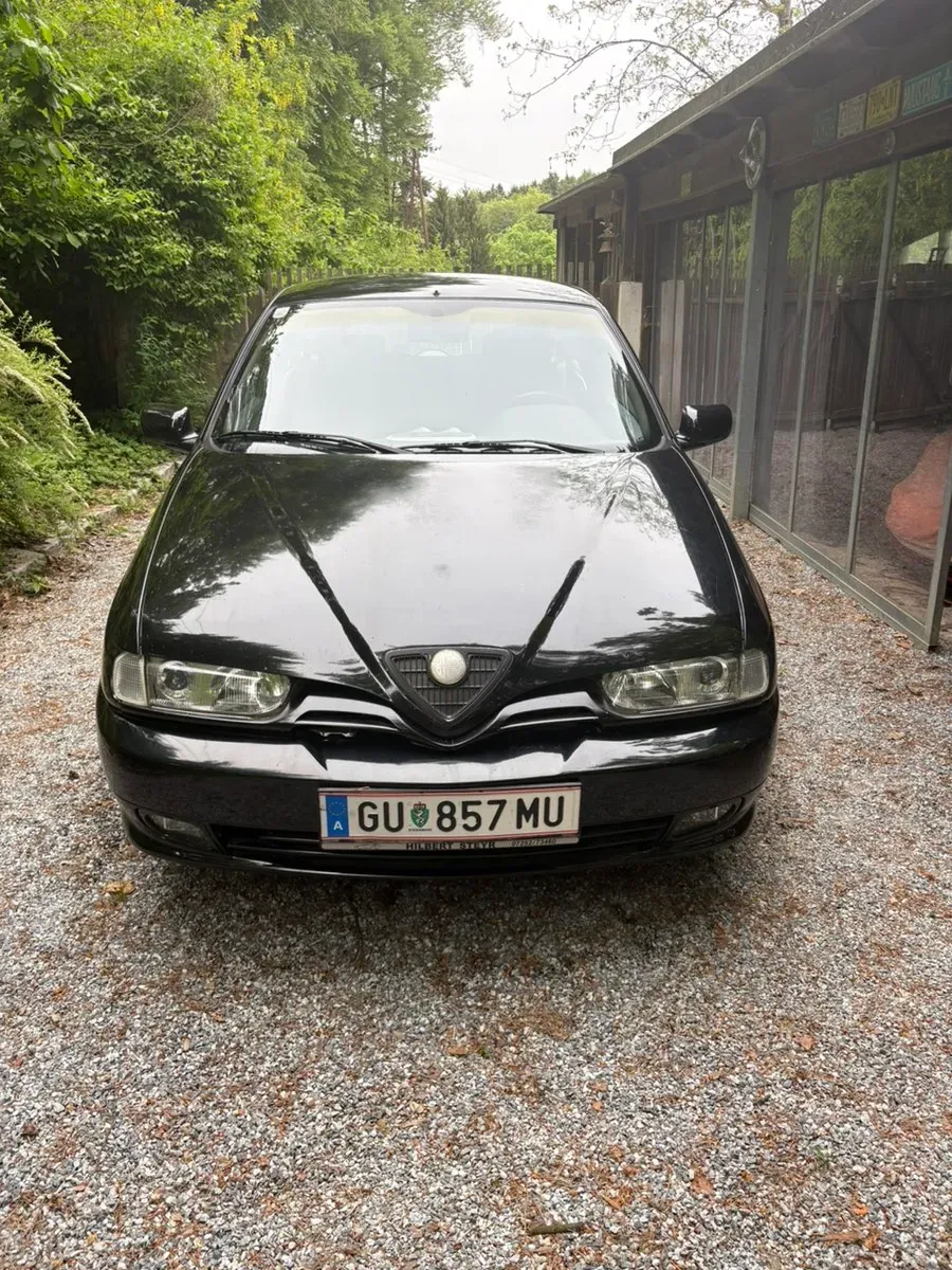 Alfa Romeo 145