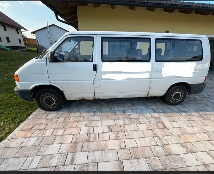 Volkswagen T4 2001 photo 3