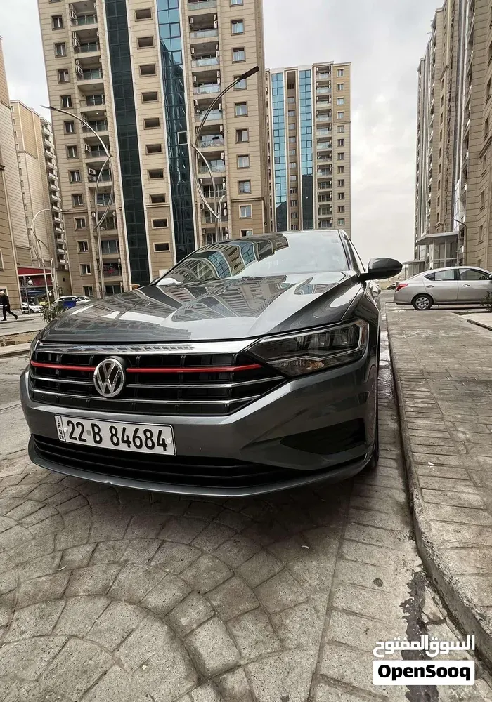 Volkswagen Jetta 2019 photo 2