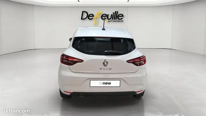 Renault Clio 2023 photo 4