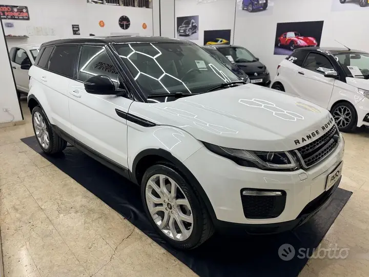 Land Rover Range Rover Evoque 2018 photo 5