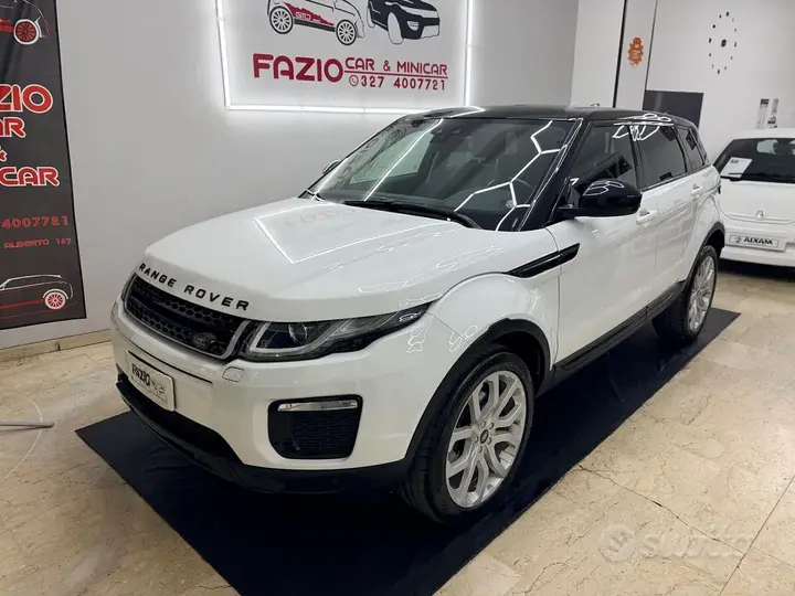 Land Rover Range Rover Evoque 2018 photo 2