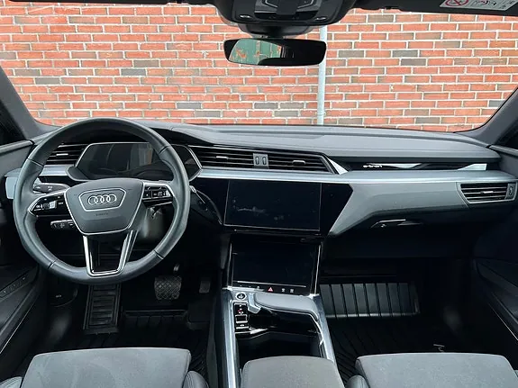 Audi E-Tron 2022 photo 4
