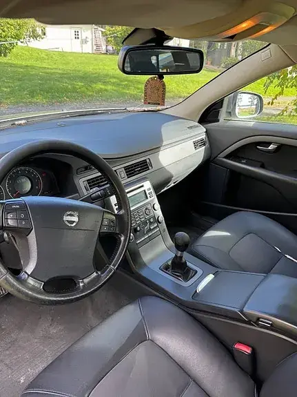 Volvo V70 2008 photo 4