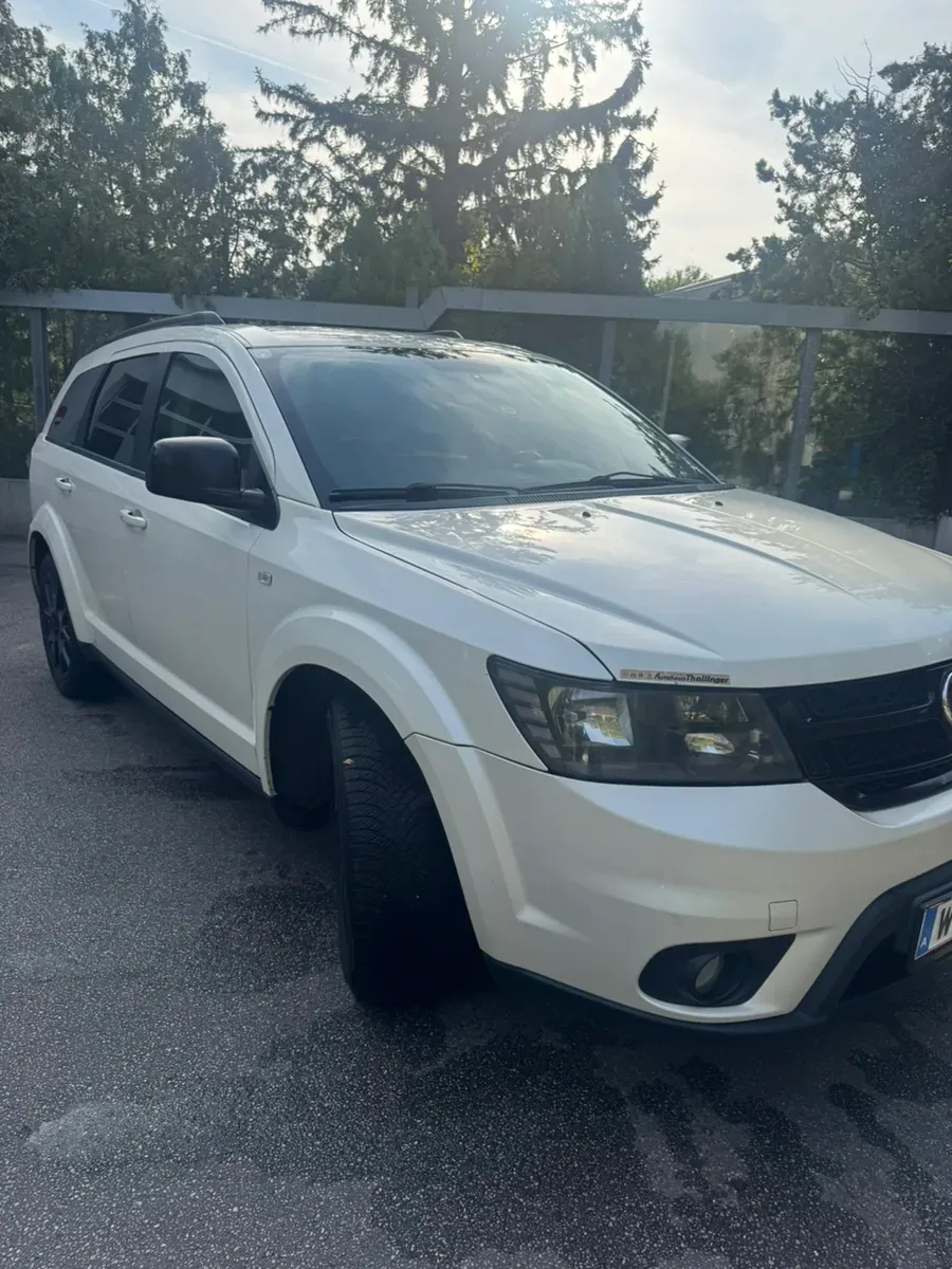 Fiat Freemont 2014 photo 2