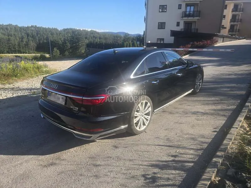 Audi A8 2018 photo 5