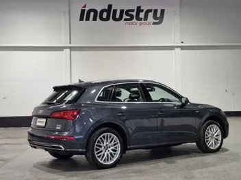 Audi Q5 2017 photo 3