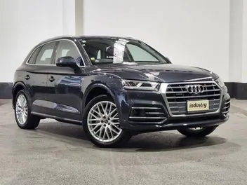 Audi Q5 2017 photo 2
