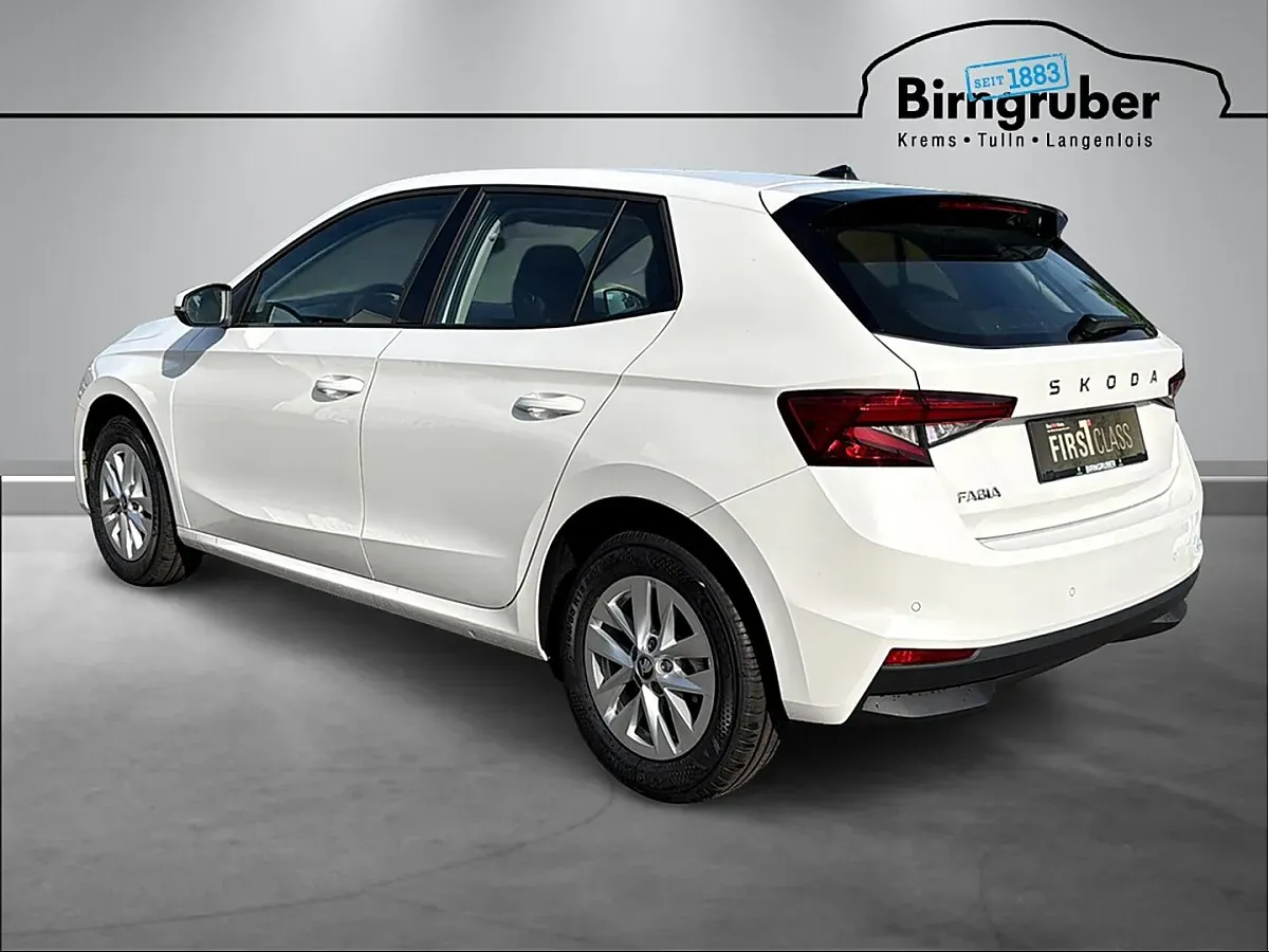Skoda Fabia 2026 photo 2