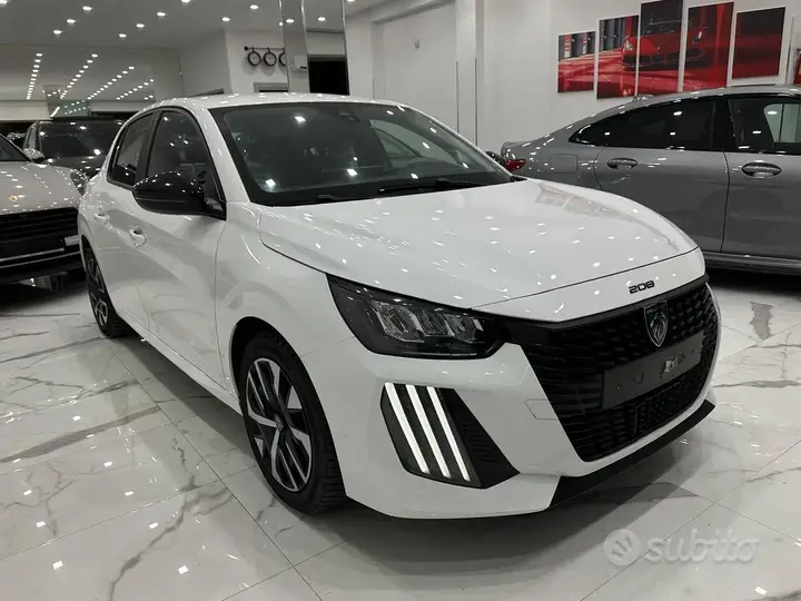 Peugeot 208 2024 photo 3