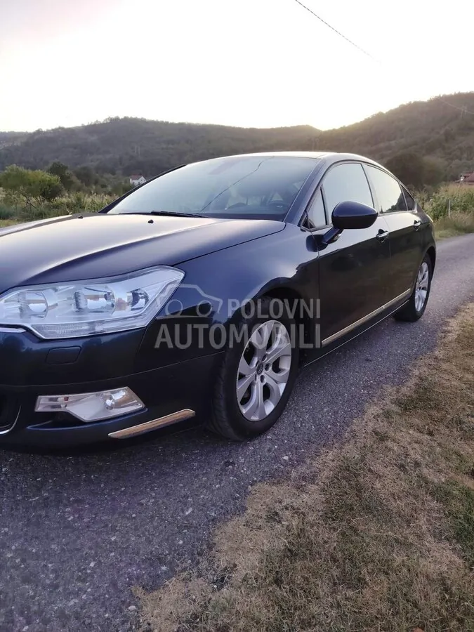 Citroen C5 2009 photo 2