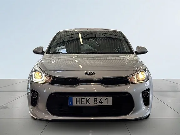 Kia Rio 2018 photo 2