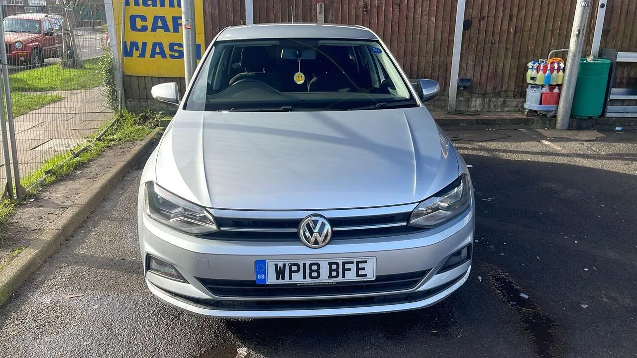 Volkswagen Polo 2018 photo 2