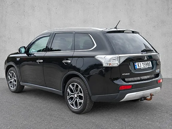 Mitsubishi Outlander 2015 photo 4