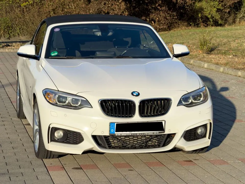 BMW 220I Cabrio