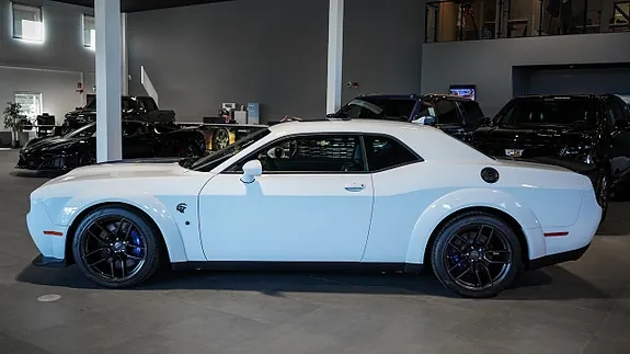 Dodge Challenger 2022 photo 4
