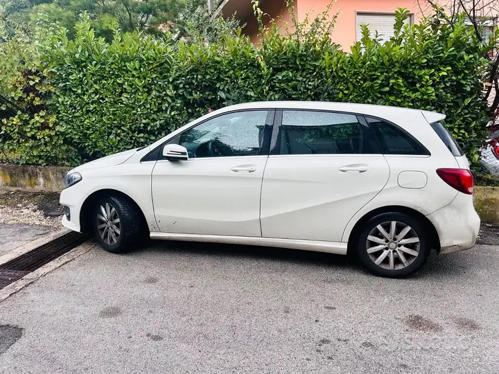 Mercedes-Benz B-Class