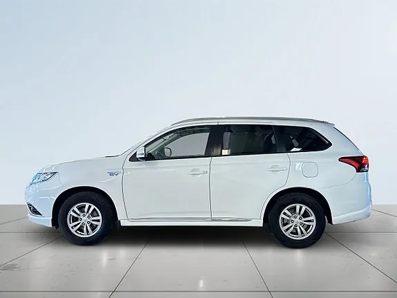 Mitsubishi Outlander 2018 photo 4