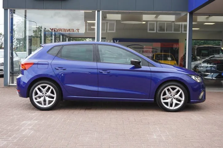 Seat Ibiza 2021 photo 3