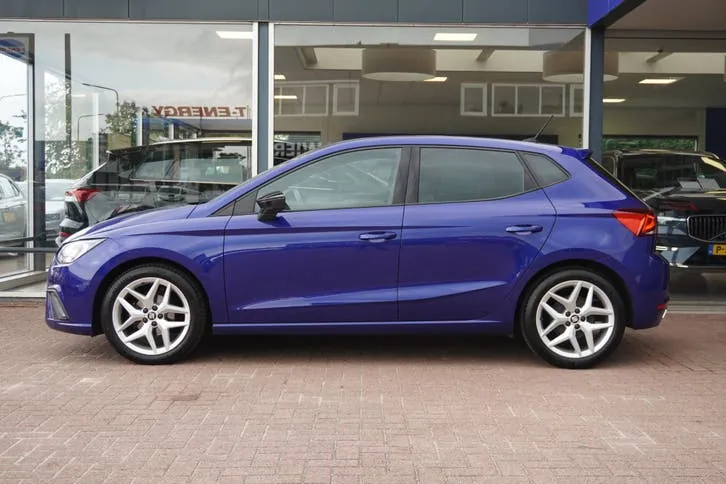 Seat Ibiza 2021 photo 2